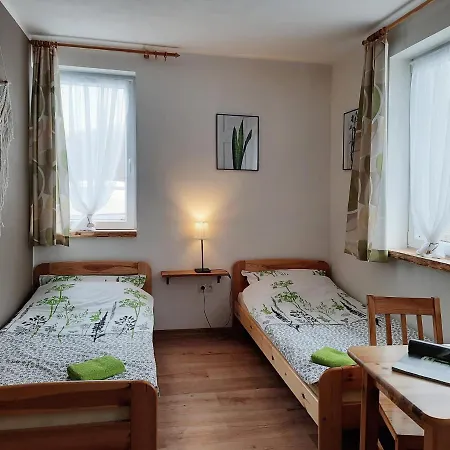Farmház Gospodarstwo Goscinne Ksiezycowka Rajbrot